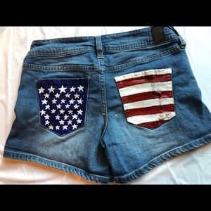 Hand painted American flag denim shorts size 1